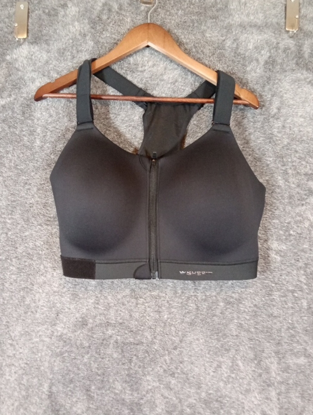 SHEFIT Emerge Sports Bra Black Adjustable Straps Covetage Womens Size 5luxe